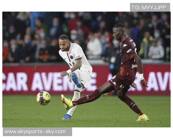 意甲激战巴黎圣日耳曼狂胜马竞5-1补时进球点燃全场激情