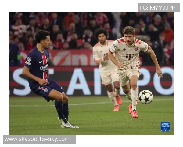 欧冠激战拜仁平巴黎圣日耳曼争议判罚引发全场热议