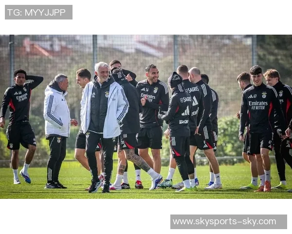 本菲卡大胜皇马4-0震撼全场引发热烈反响