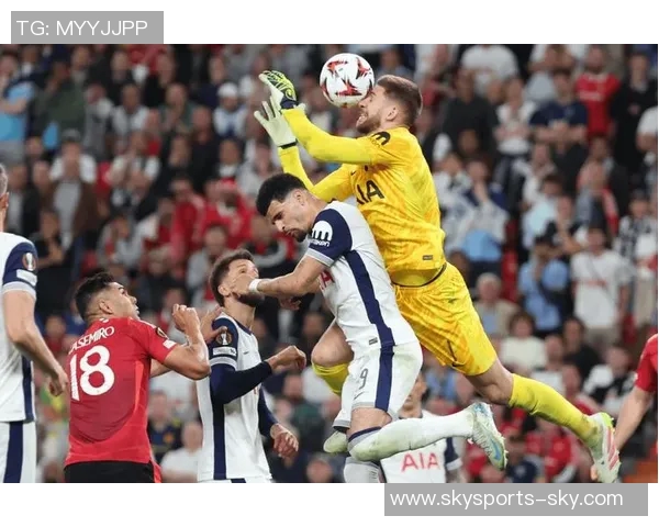 巴黎圣日耳曼完胜AC米兰乌龙球成比赛转折点引发热议