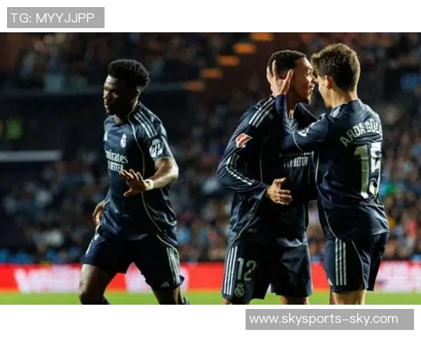 世界杯经典对决巴萨皇马2比2平局引发全场狂欢十大精彩进球回顾